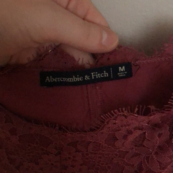 Pink lace cami - Picture 4 of 4